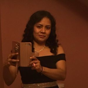 Meet your Posher, Mirna